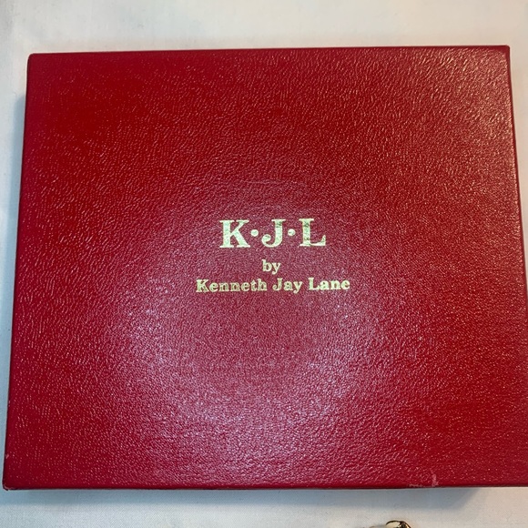 Kenneth Jay Lane Vintage Zebra bangle bracelet - NEW - Black and white enamel - Picture 10 of 17